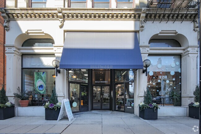 Entrada - The Biltmore