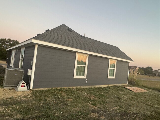 Foto del edificio - 6474 Rock Ridge Dr