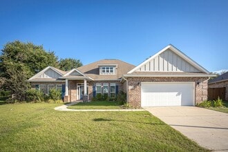 Building Photo - 1013 Silverbell Cv