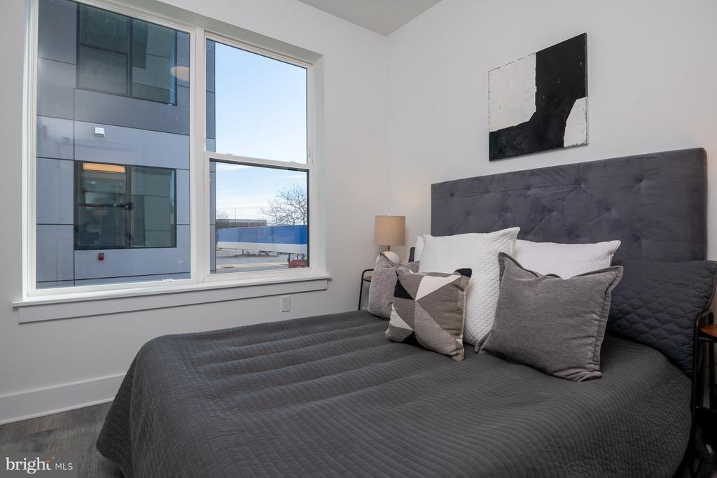 Foto principal - 818 Bladensburg Rd NE