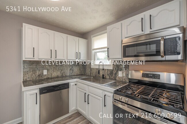 Foto del edificio - 5341 Hollywood Ave