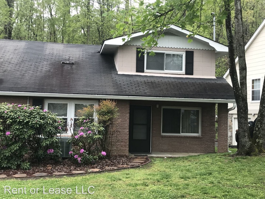 Foto principal - 2 br, 2 bath House - 409 Long Branch Road
