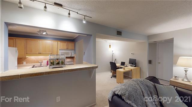 Building Photo - 5012 Sardis Rd