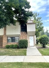 Building Photo - 23560 Lahser Rd