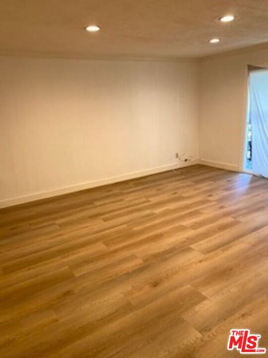 Foto del edificio - 730 N Eucalyptus Ave