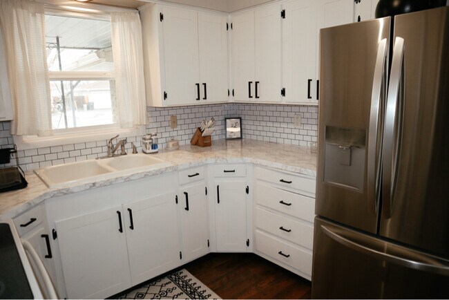 Foto del edificio - 1144 Sahara St