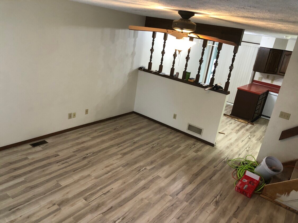 Living room 1 - 3912 Fairacres Rd