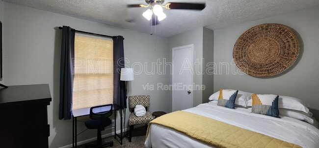 Foto del edificio - 150 Timberland Trail