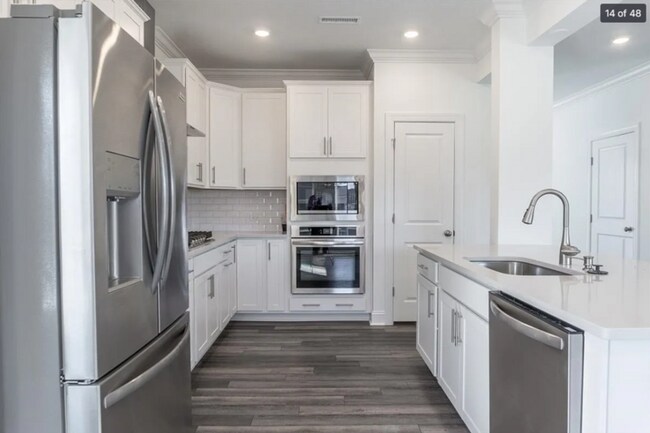 Foto del edificio - 1441 Hazelnut Ridge Ln