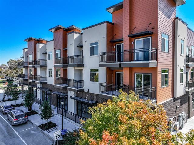 Building Photo - 3522 Main St