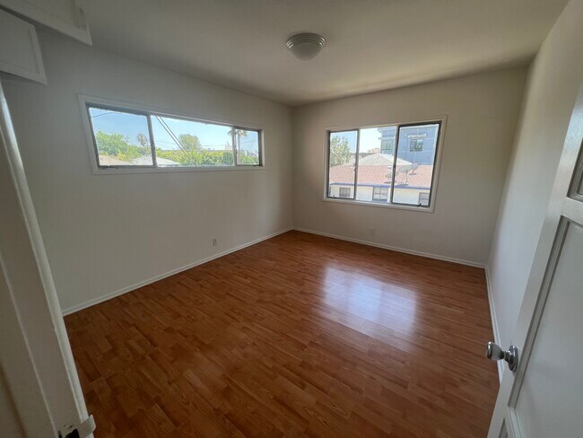 LARGE BEDROOM - 2115 S Beverly Glen Blvd