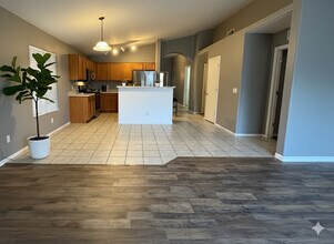 Building Photo - 3046 W Grenadine Rd