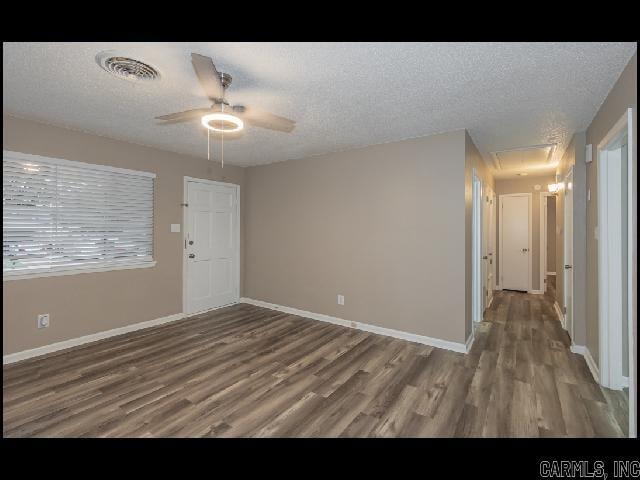 Building Photo - 4716 Buckingham Pl