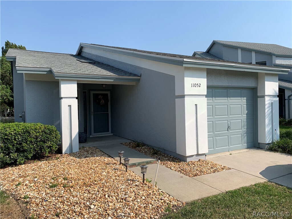 Foto principal - 11052 W Cove Harbor Dr