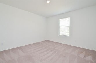 Building Photo - 5434 Logan Dale Dr