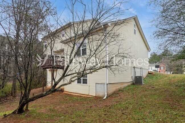 Foto del edificio - 5859 Crescent Ridge Ct