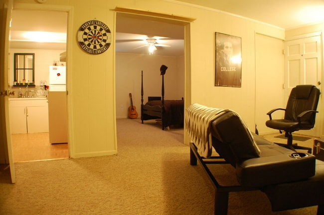 Photo - 610 Terrell Mill Road SE House