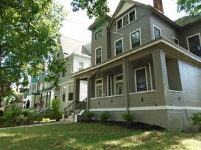 Building Photo - 2538 Ingleside Ave