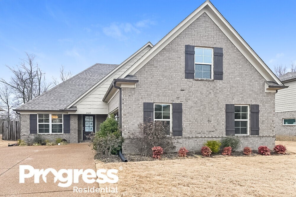 2660 Champion Hills Dr, Southaven, MS 38672 House for Rent in