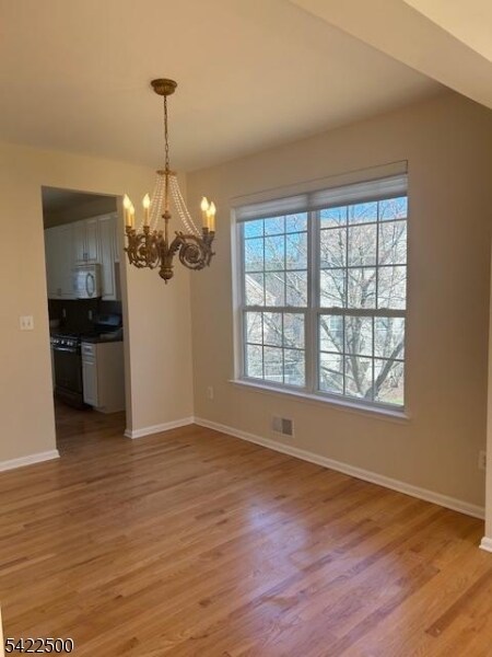 Foto del edificio - 209 Winding Hill Dr