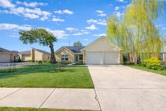 Building Photo - 7027 Brockington Dr