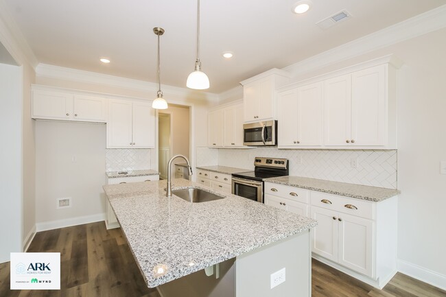 Building Photo - 6059 Bakerville Ln