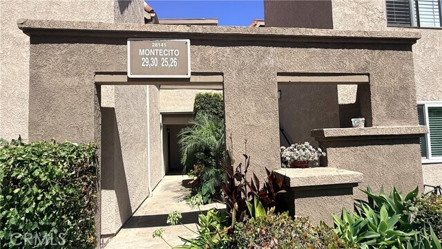 Foto del edificio - 28141 Montecito