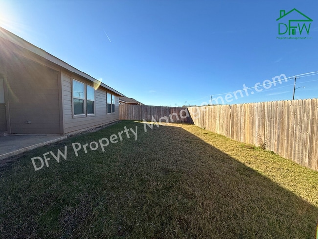Building Photo - Beautiful 4 Bedroom 2 Bathroom Home for Lease in Crowley