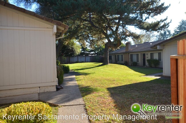 Building Photo - 3 br, 2 bath House - 5508 Fair Oaks Blvd.