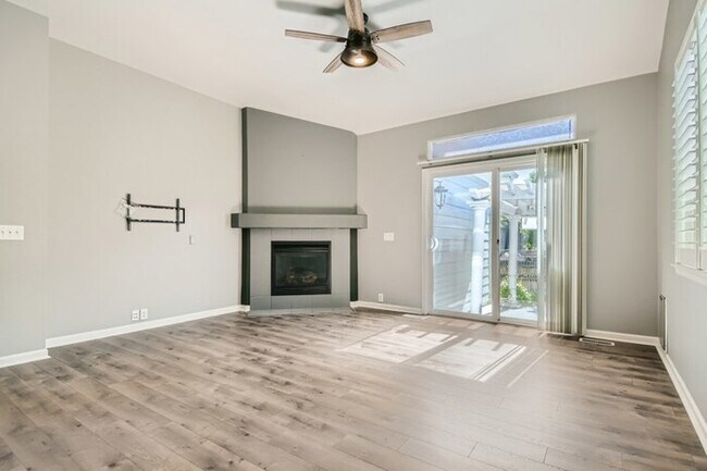 Foto del edificio - 12195 Adams St, Thornton, CO, 80241