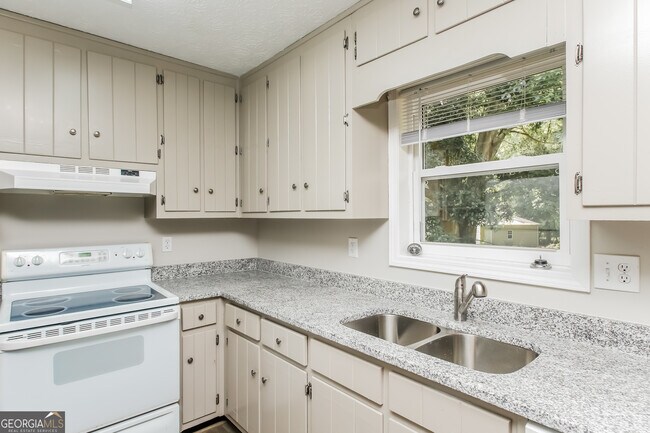 Foto del edificio - 185 Heritage Way