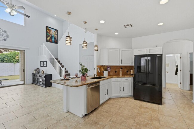 Foto del edificio - 6843 S 26th St