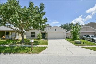 Building Photo - 1094 Bluegrass Dr