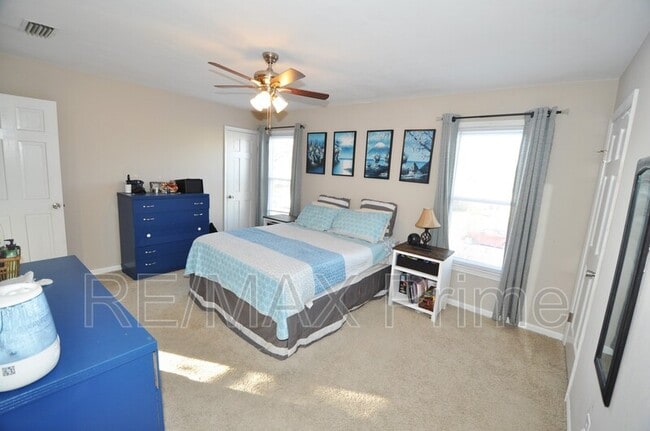 Building Photo - 3073 Monet Dr