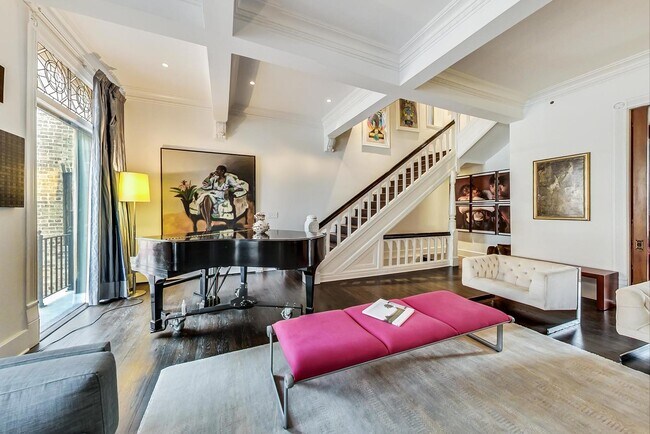 Foto del edificio - 351 W Belden Ave