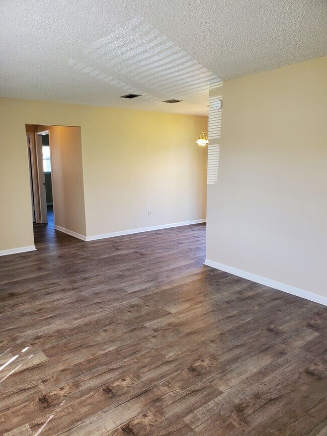 Foto del edificio - Adorable Rental Opportunity!