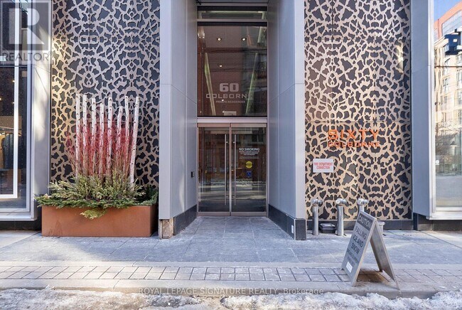 Photo du bâtiment - 60 Colborne St