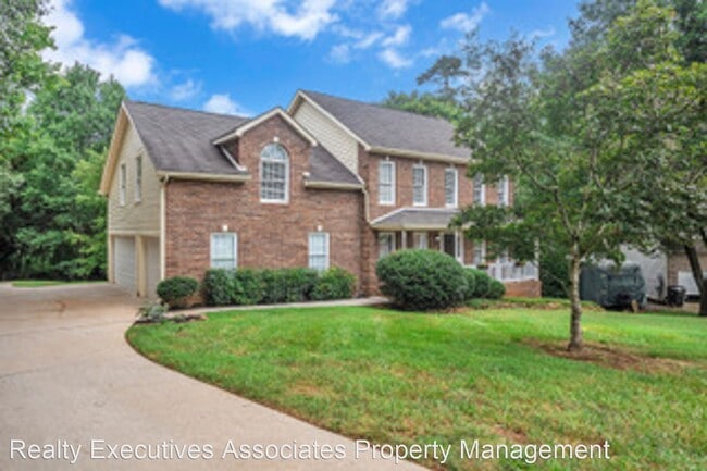 Building Photo - 4 br, 2.5 bath House - 10007 Shady View Lane