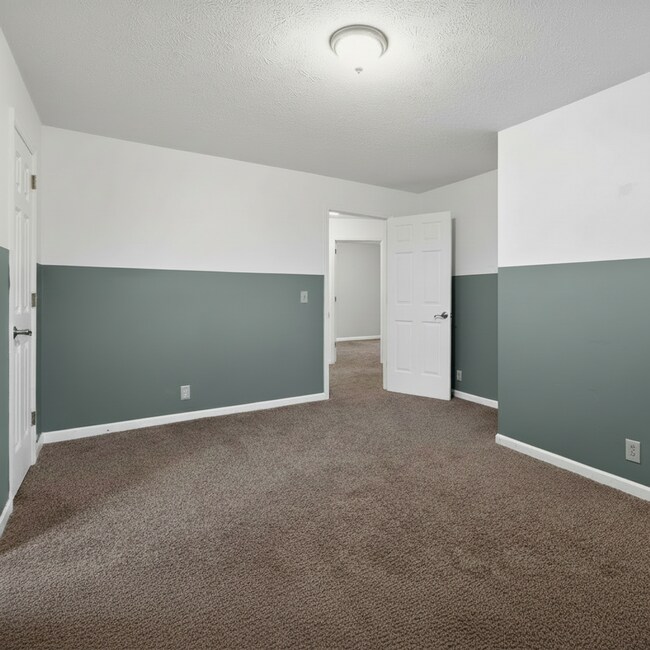 Foto del edificio - Beautifully upgraded and renovated 3 bedroom home