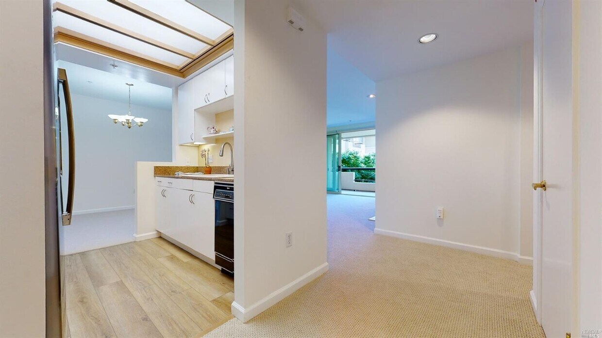 Foto principal - 300 Deer Valley Rd