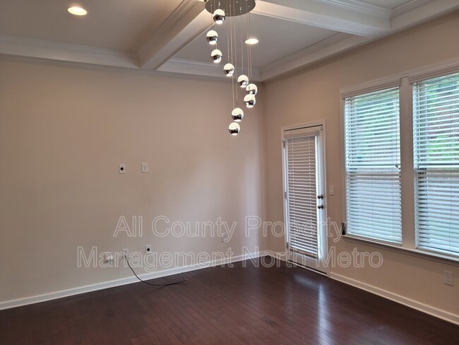 Building Photo - 4808 Blue Elm Ln