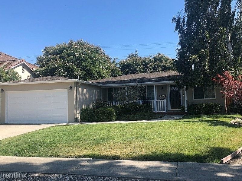 Primary Photo - 3 br, 1 bath House - 2322 Tulip Road