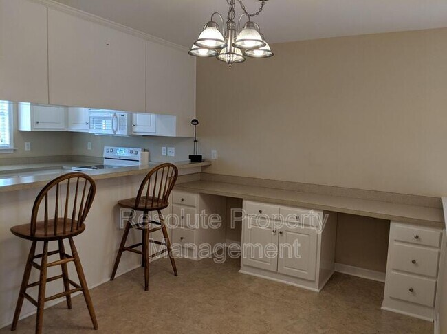 Building Photo - 149 Moss Creek Dr