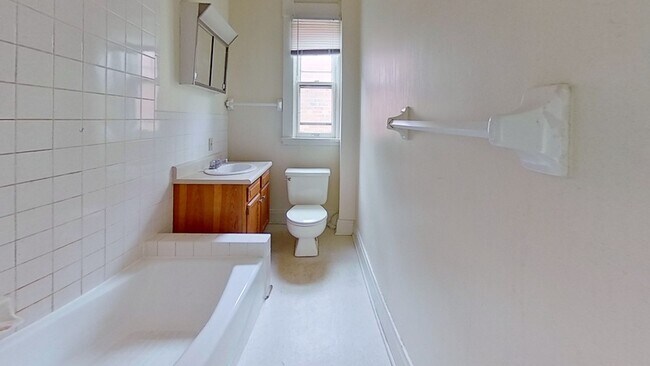 Foto del edificio - 1234 Highland St