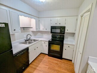 Building Photo - 440 Stewarts Ferry Pike