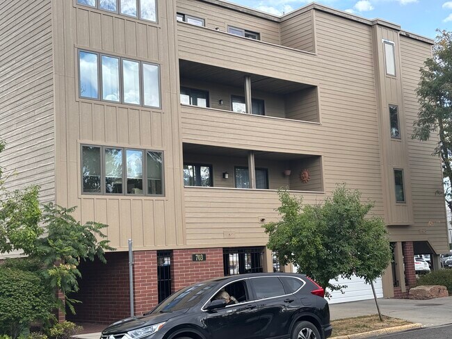 The Phoenix - 703 N 29th St