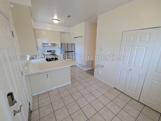 Foto del edificio - 4111 Westminster Pl