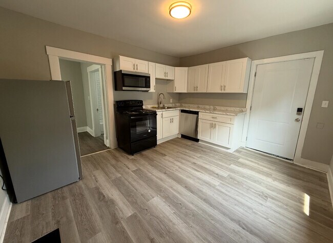 Foto del edificio - 358 Saint Clair Ave