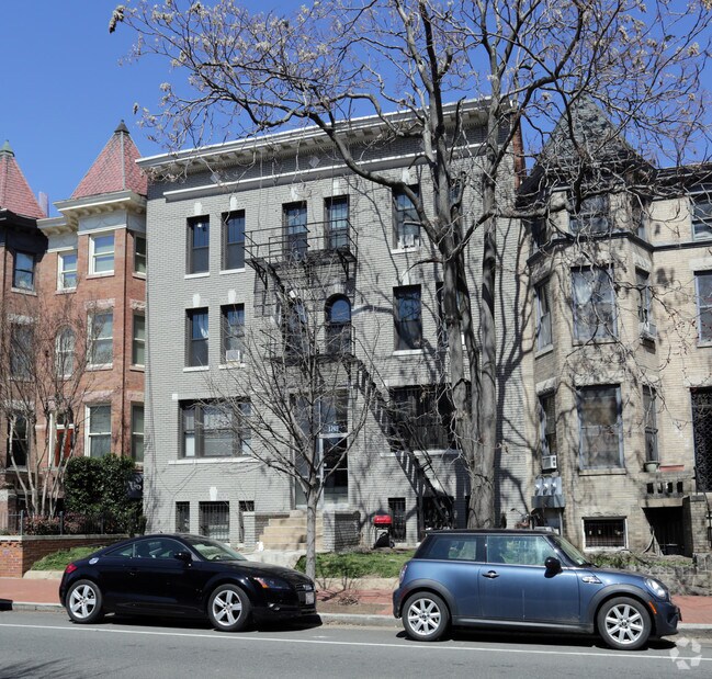 Building Photo - 1749 T St NW