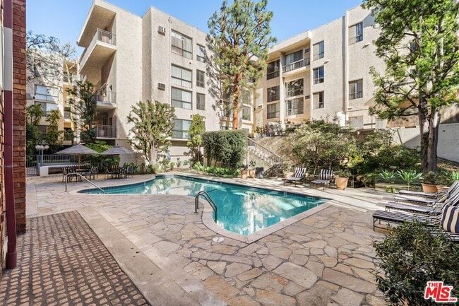 Foto del edificio - 1440 Veteran Ave